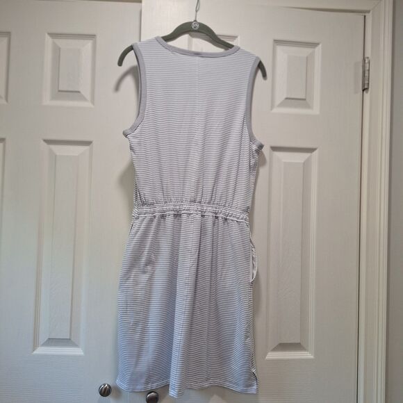 Member’s Mark Striped Sleeveless Dress w/ Pockets Size M - Picture 2 of 7